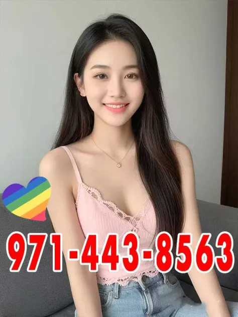 Escorts Winston-Salem, North Carolina 🟧🟪🟥New girl🟥🟪🟥🟪Sexy, charming, petite🟥🟧🟪Top service🟧🟪 -